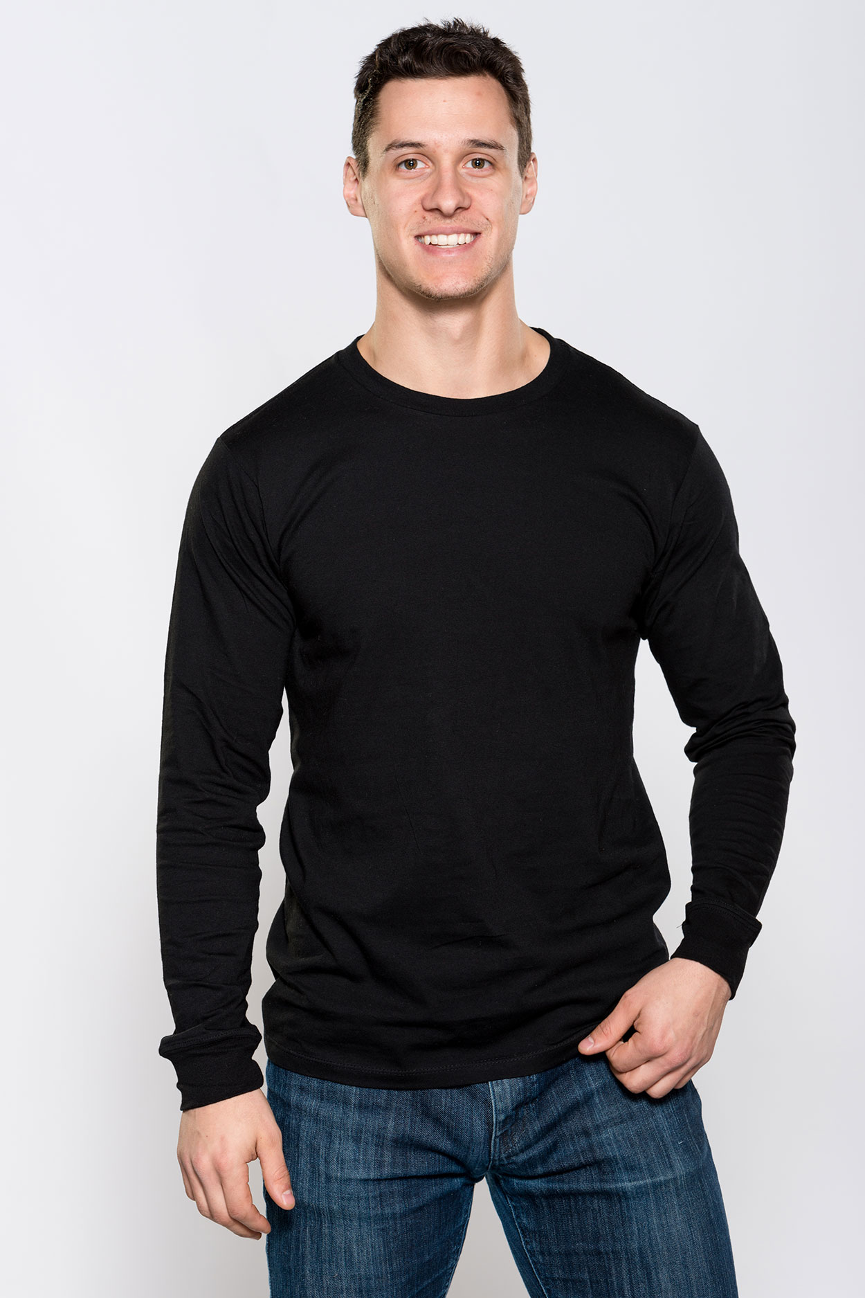 901 ADULT UNISEX LIGHT WEIGHT L/S DELUXE TEE MillTex Sportswear